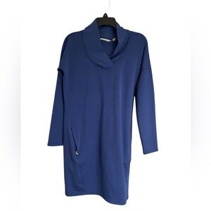 Athleta size small bright blue dress, size zip pockets